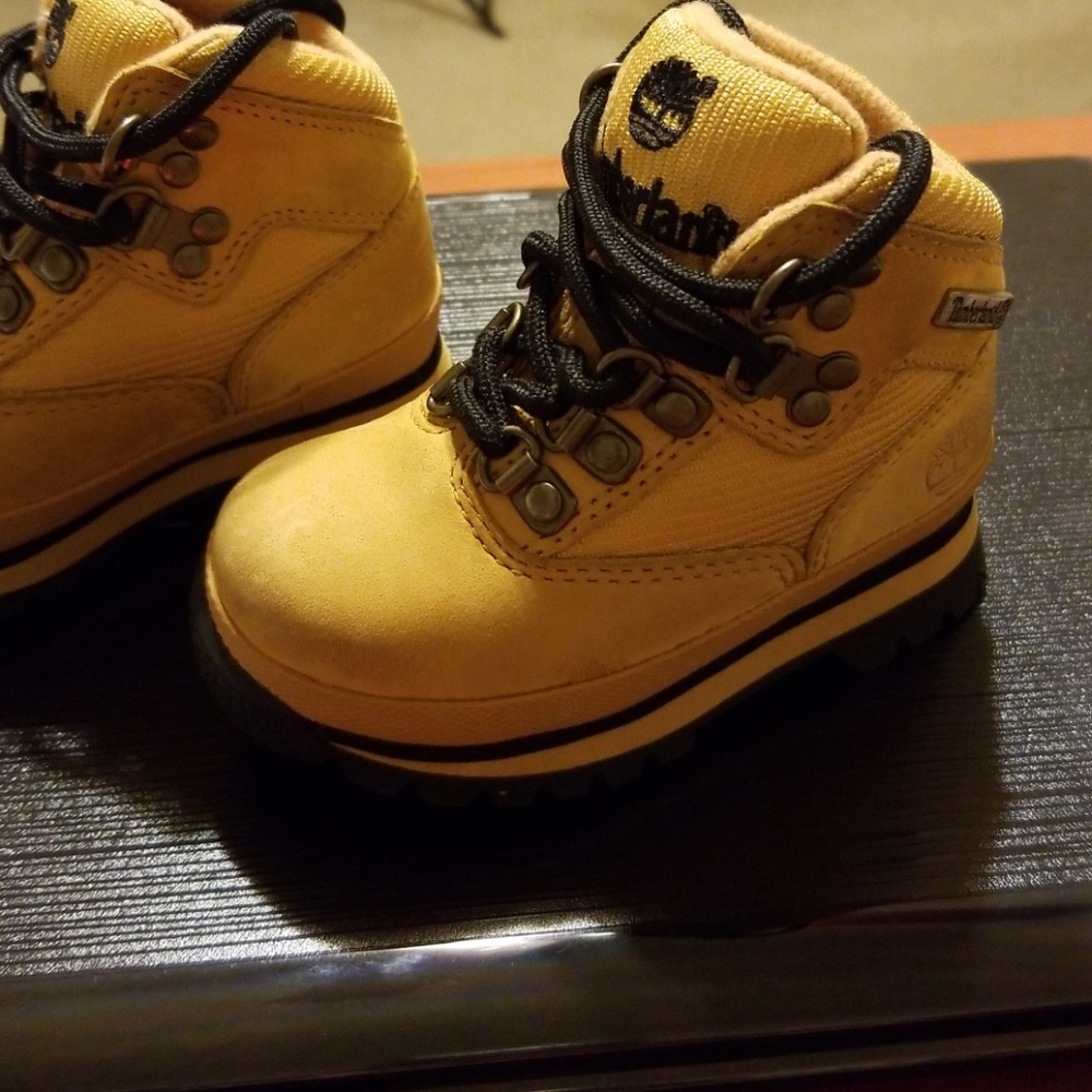 Infant Timberlands like NEW